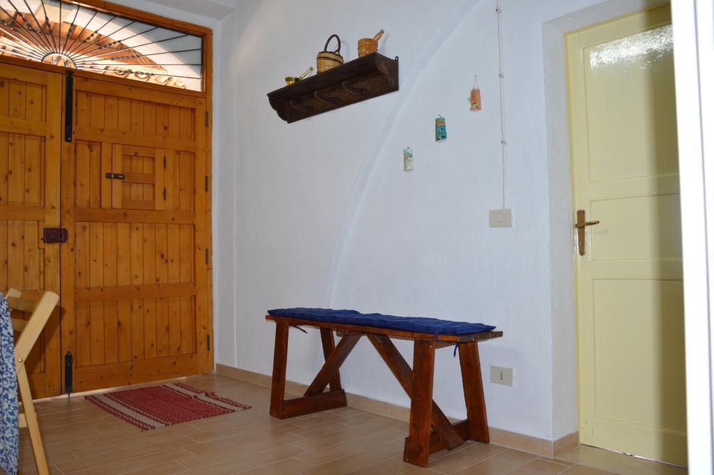 Вилла Casa Vacanze Scurati Кустоначи Номер фото